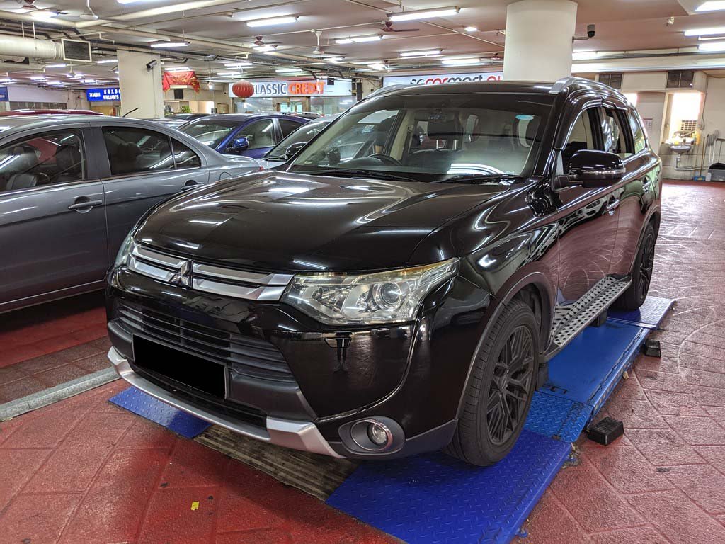 Mitsubishi Outlander 2.4 CVT Sunroof
