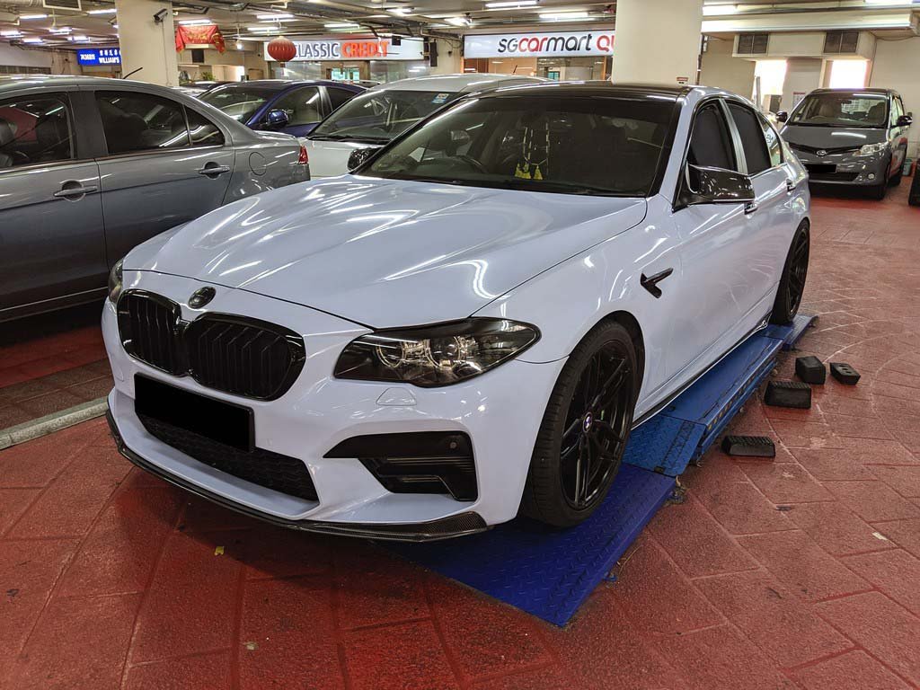 BMW 528I 2.0L AT (COE Till 10/2031)