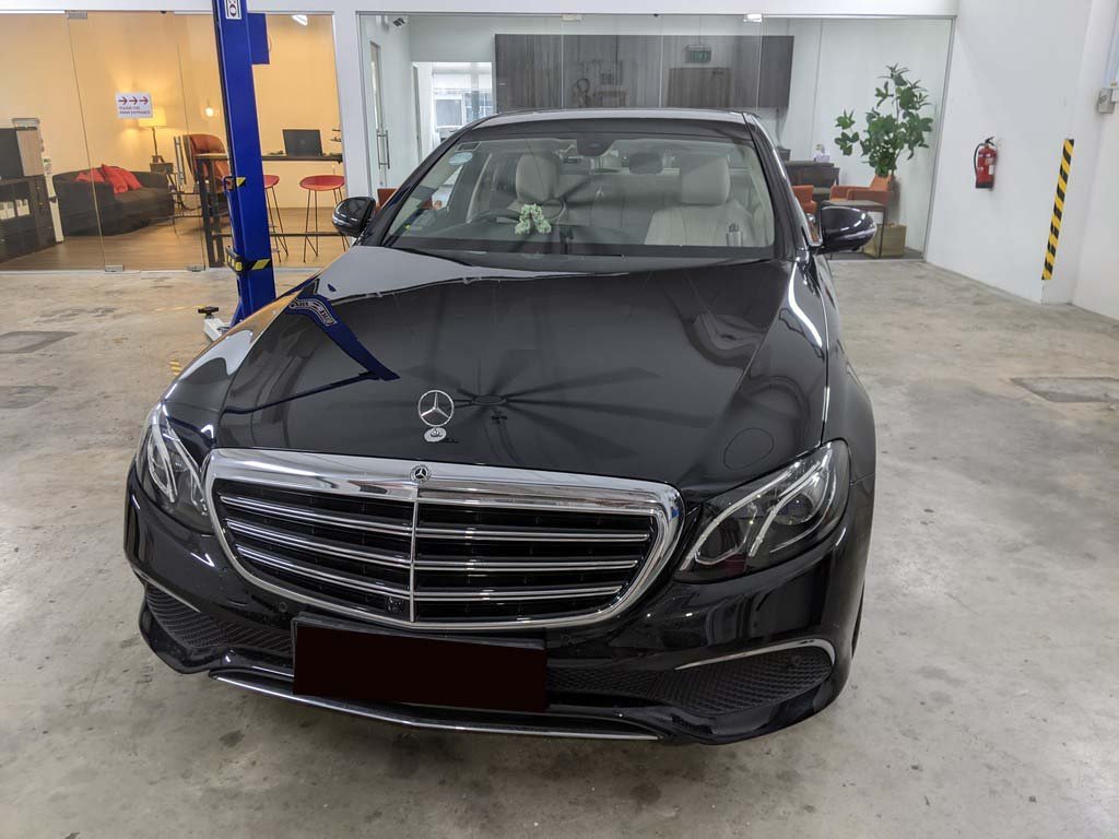 Mercedes Benz E250 Exclusive (R18 Led)