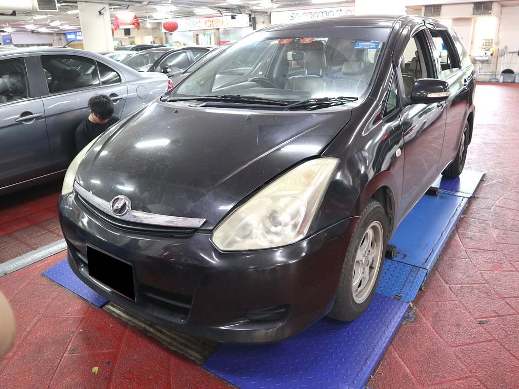 Toyota Wish 1.8 A (COE Till 07/2026)
