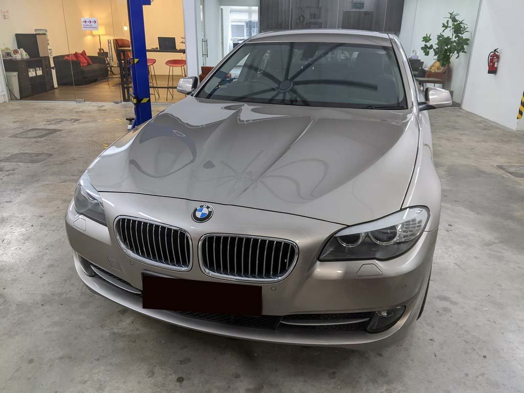 BMW 520I 2.0L AT D/AB 2WD 4DR GAS/D NAV