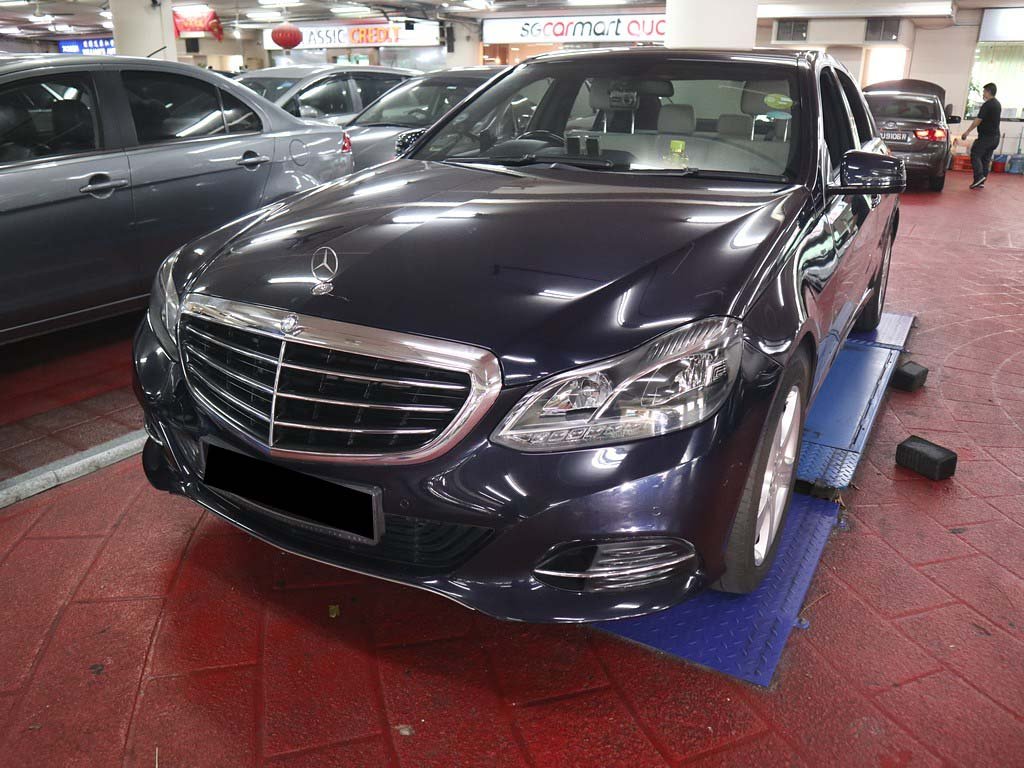 Mercedes Benz E250 Sedan (R17)