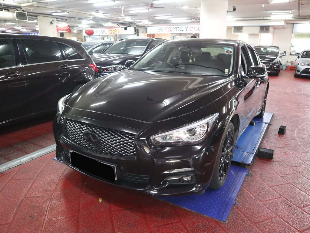 Infiniti Q50 2.0T A (R18)