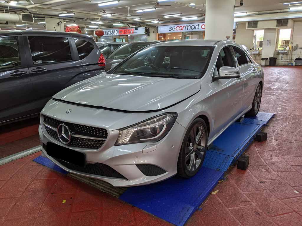 Mercedes Benz CLA180 (R18 BI)