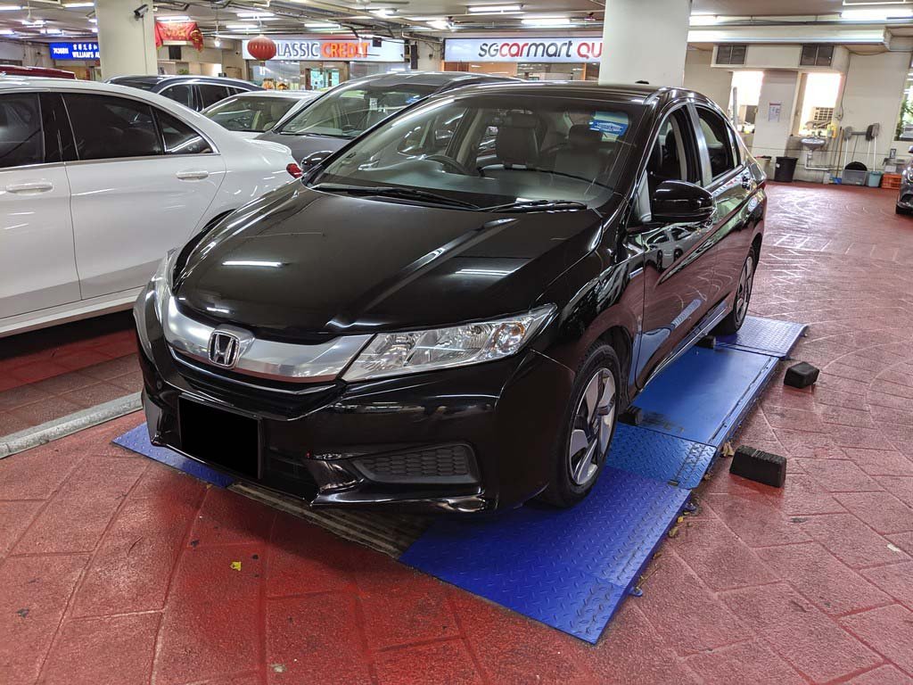 Honda Grace 1.5DX A (Hybrid)