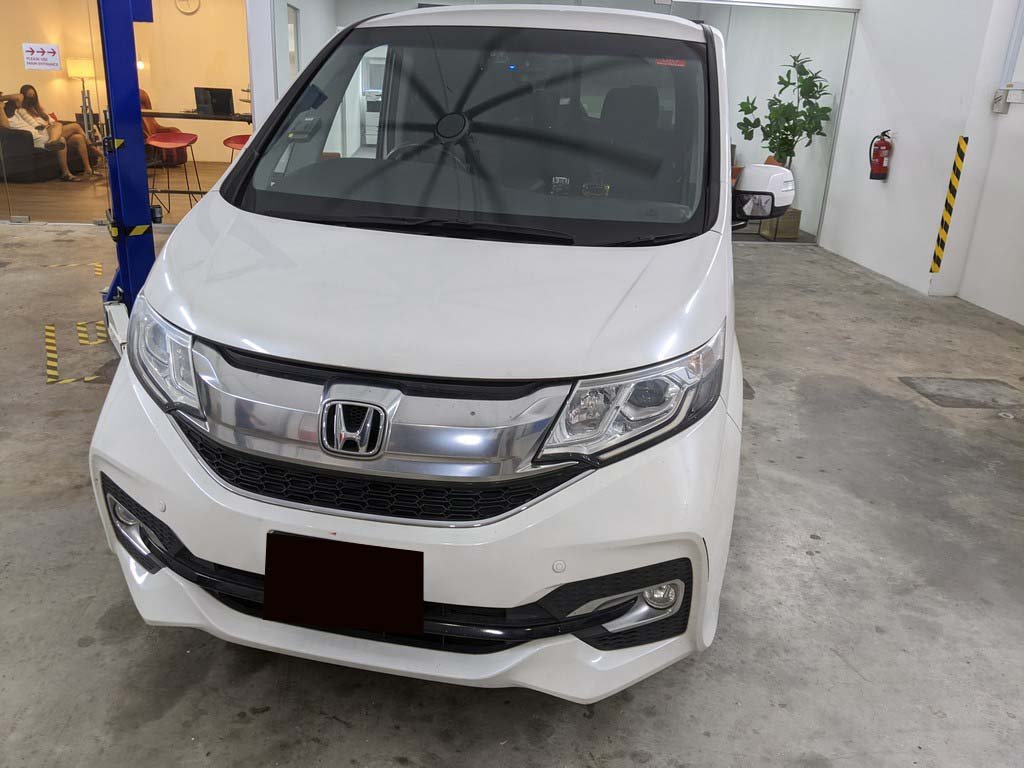 Honda Step Wagon Spada A