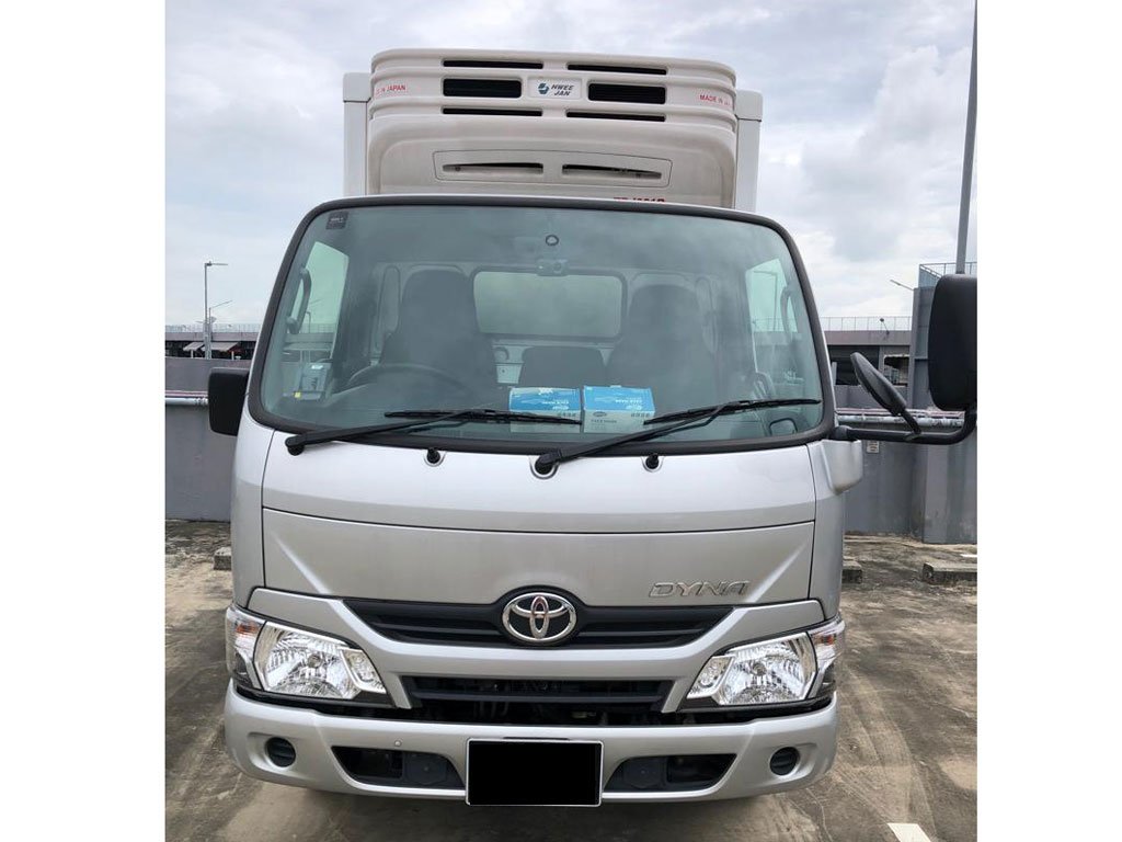 Toyota Dyna 150 5mt