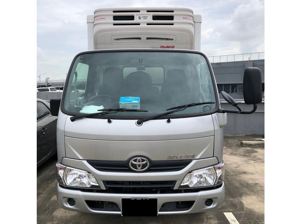 Toyota Dyna 150 5mt