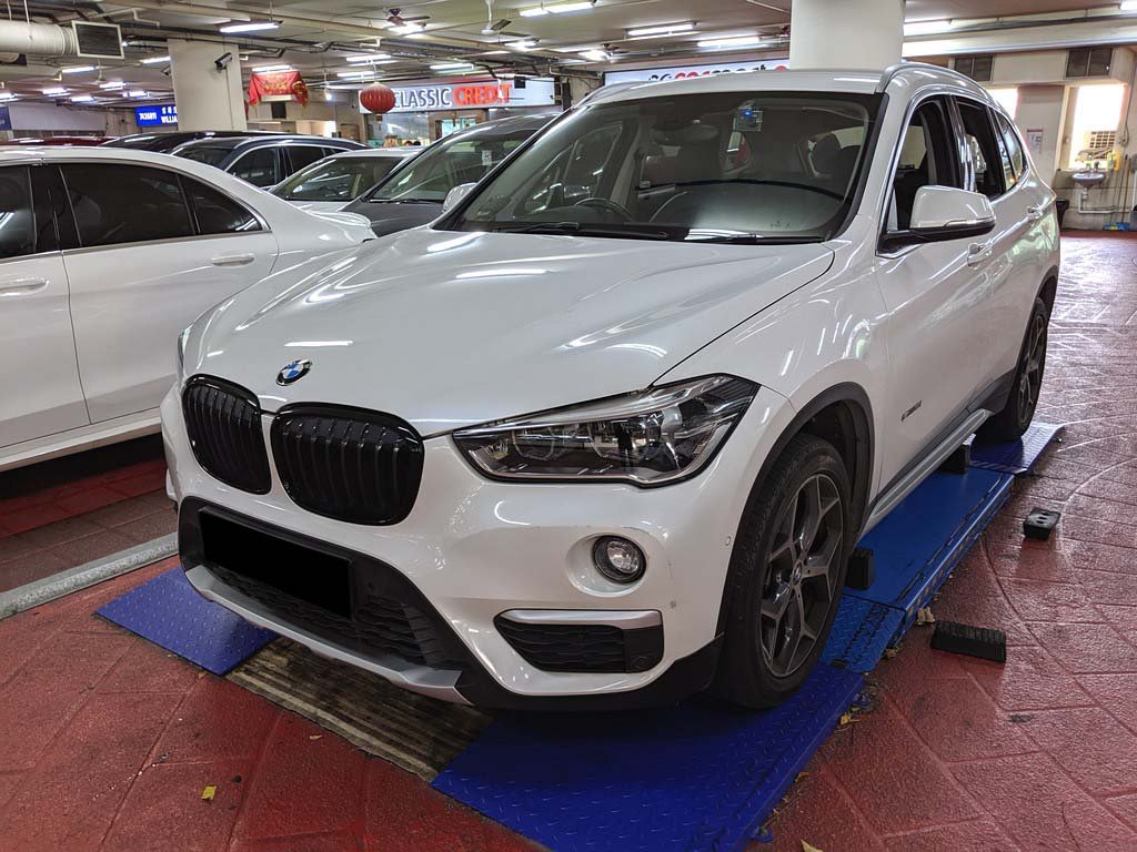 BMW X1 SDrive18I LED NAV