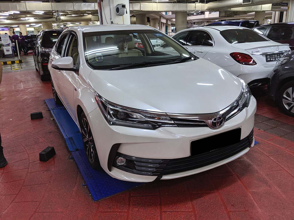Toyota Corolla Altis 1.6 Elegance (Auto)