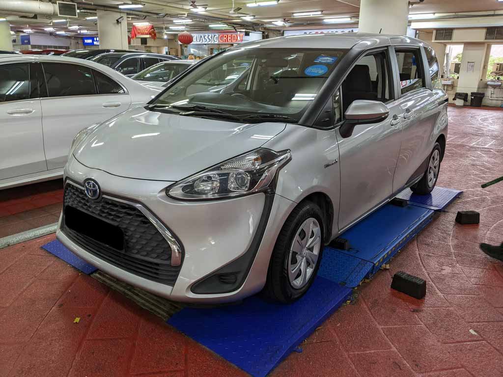 Toyota Sienta 1.5 X 7 Seater (Hybrid)