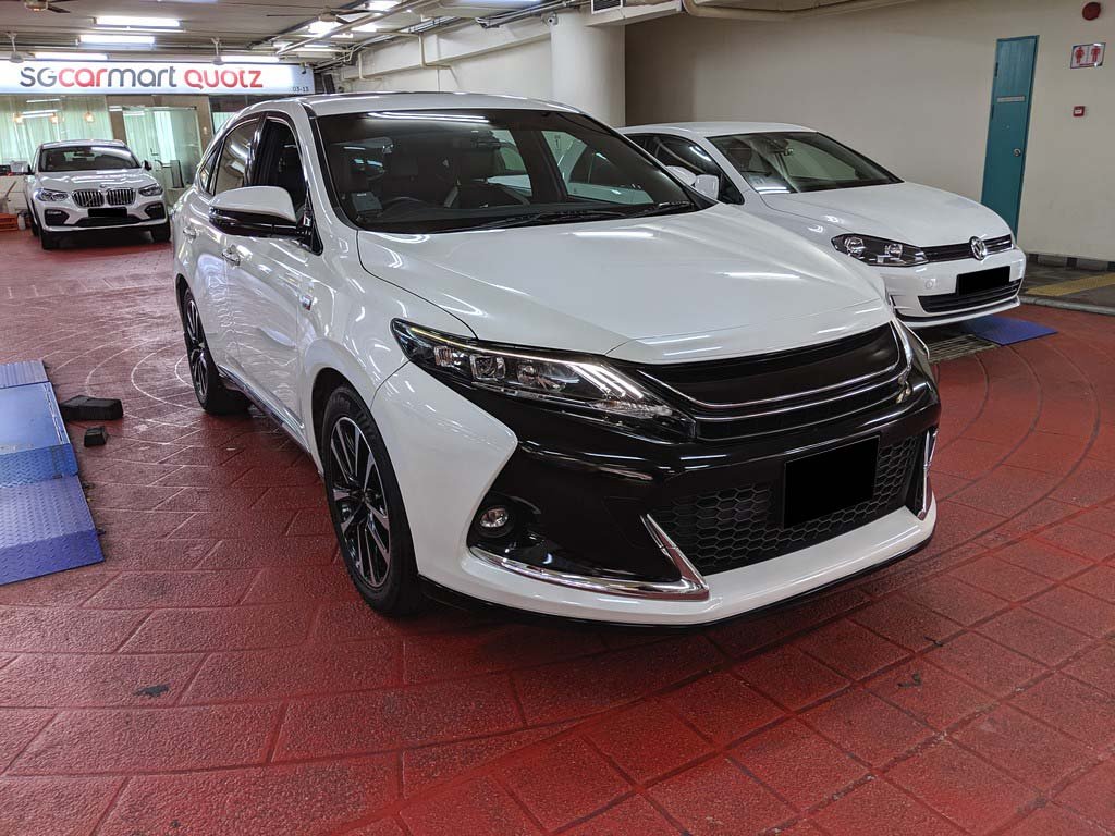 Toyota Harrier Elegance 2.0A