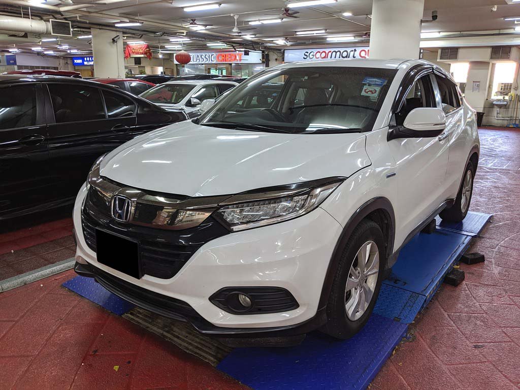 Honda Vezel 1.5X Auto (Hybrid)