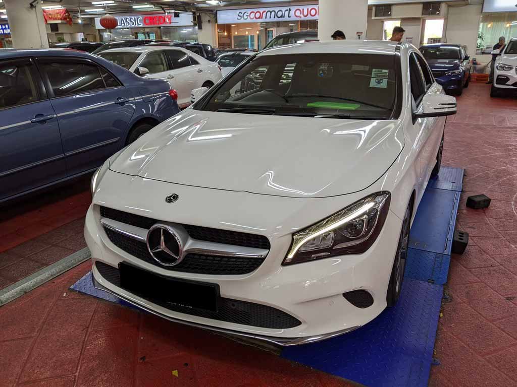 Mercedes Benz Cla180 Coupe Urban (R18 Led)
