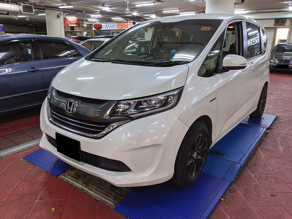 Honda Freed 1.5G Auto (Hybrid)