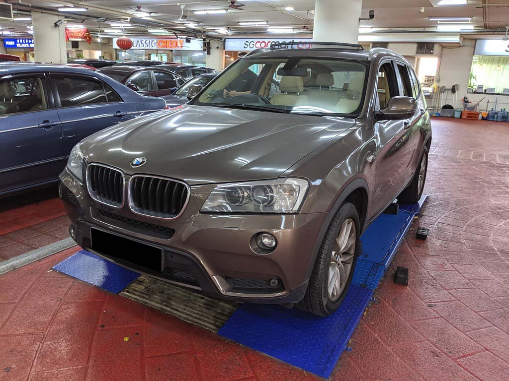 BMW X3 XDrive20I Sunroof HID DSC NAV