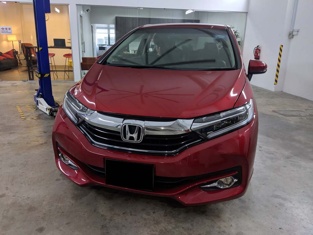 Honda Shuttle Hybrid 1.5 Auto (Hybrid)