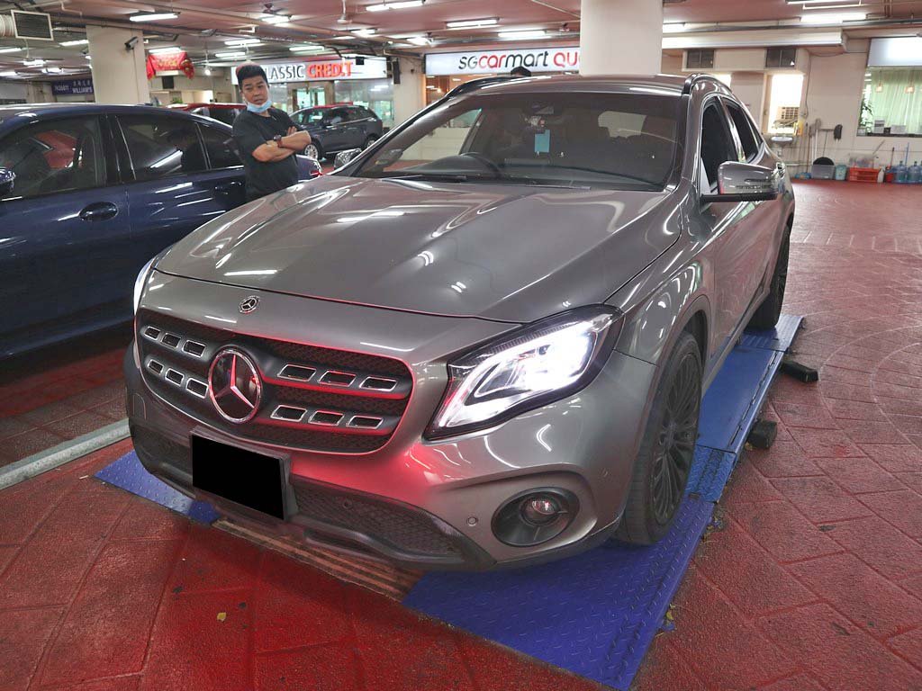 Mercedes Benz GLA180 SE Auto