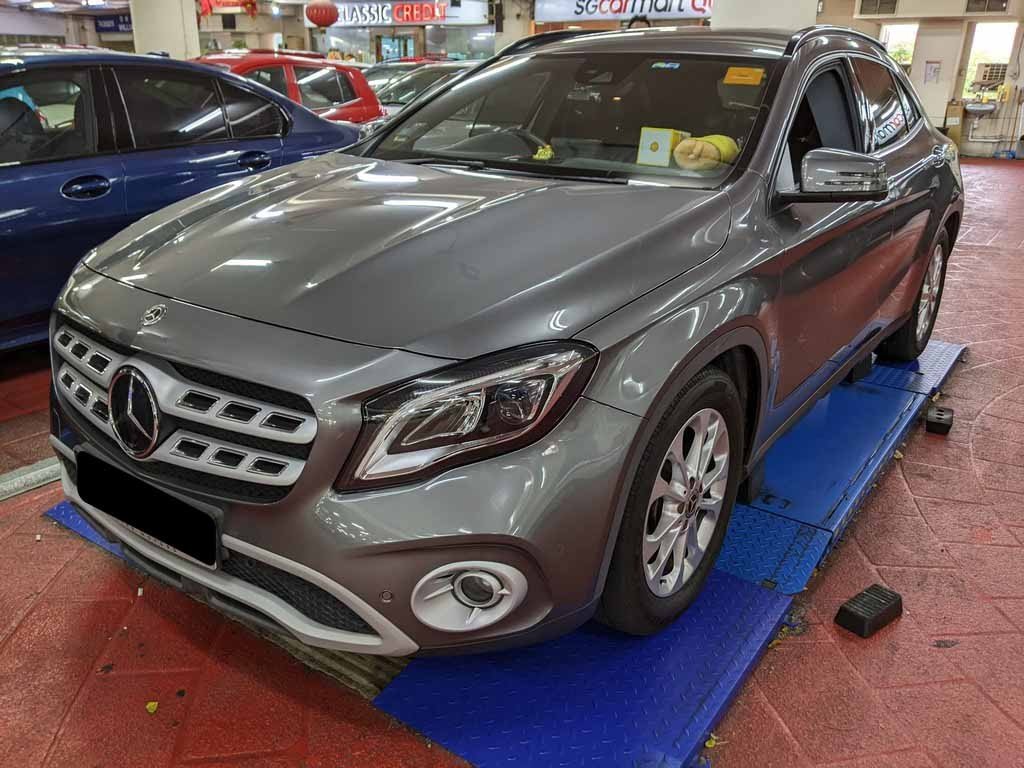 Mercedes Benz GLA180 SE Auto