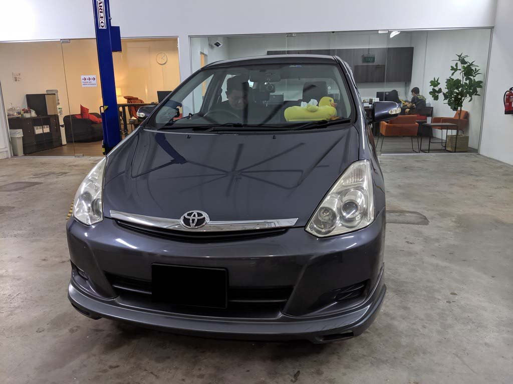 Toyota Wish 1.8 Auto (COE Till 03/2029)