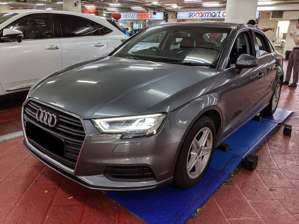 Audi A3 Sedan 1.0 TFSI S Tronic (LED)