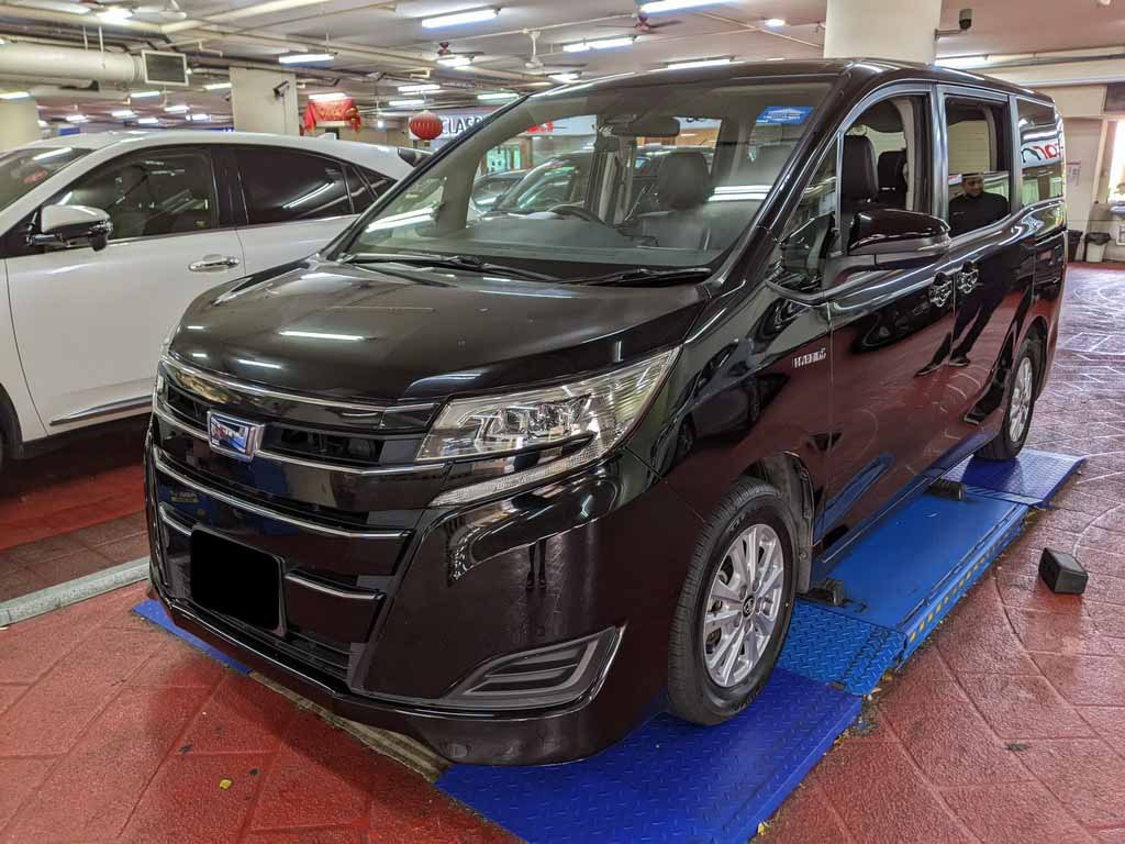 Toyota Noah 1.8x Cvt (Hybrid)