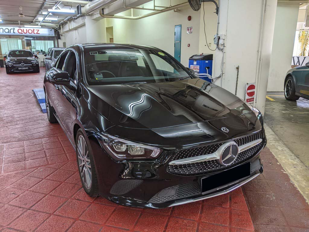 Mercedes Benz Cla200 Progressive (r18 Led)