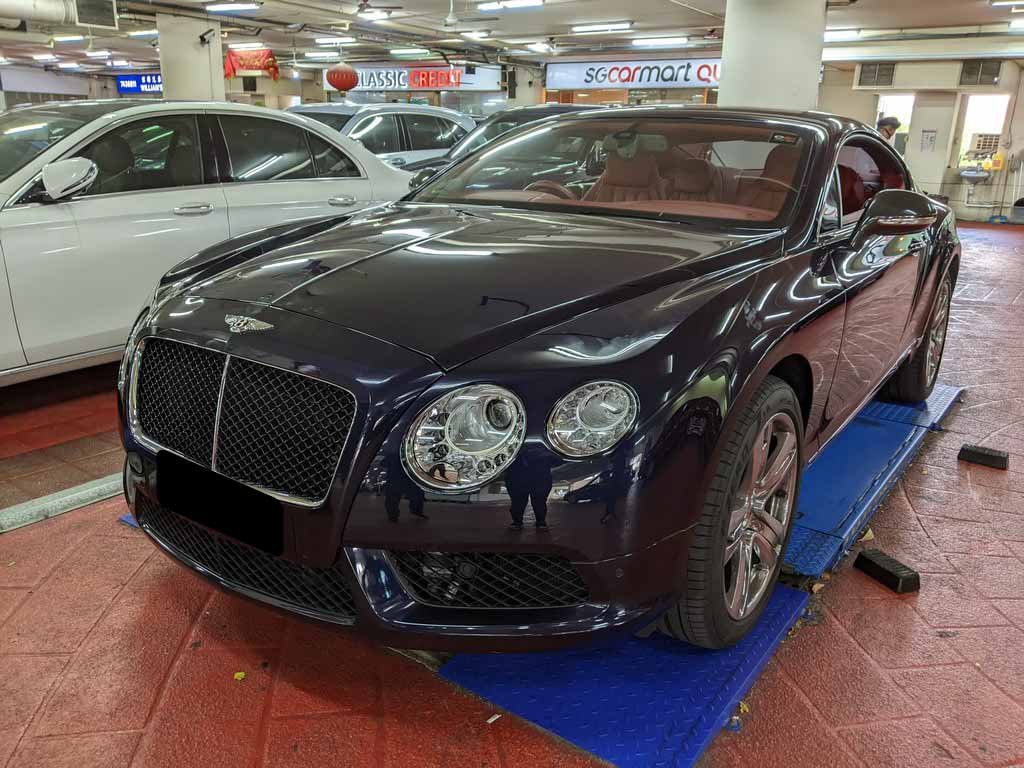 Bentley Continental GT V8