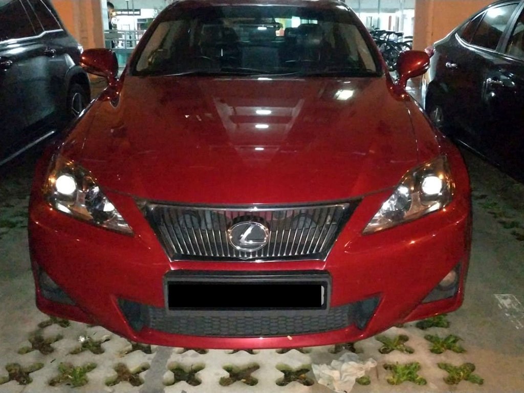Toyota Lexus Is250 Auto Std (COE Till 09/2030)