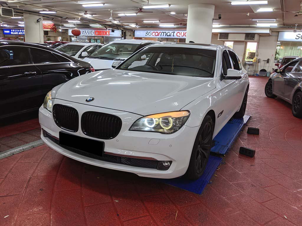 BMW 730LI AT Sunroof (COE Till 10/2030)