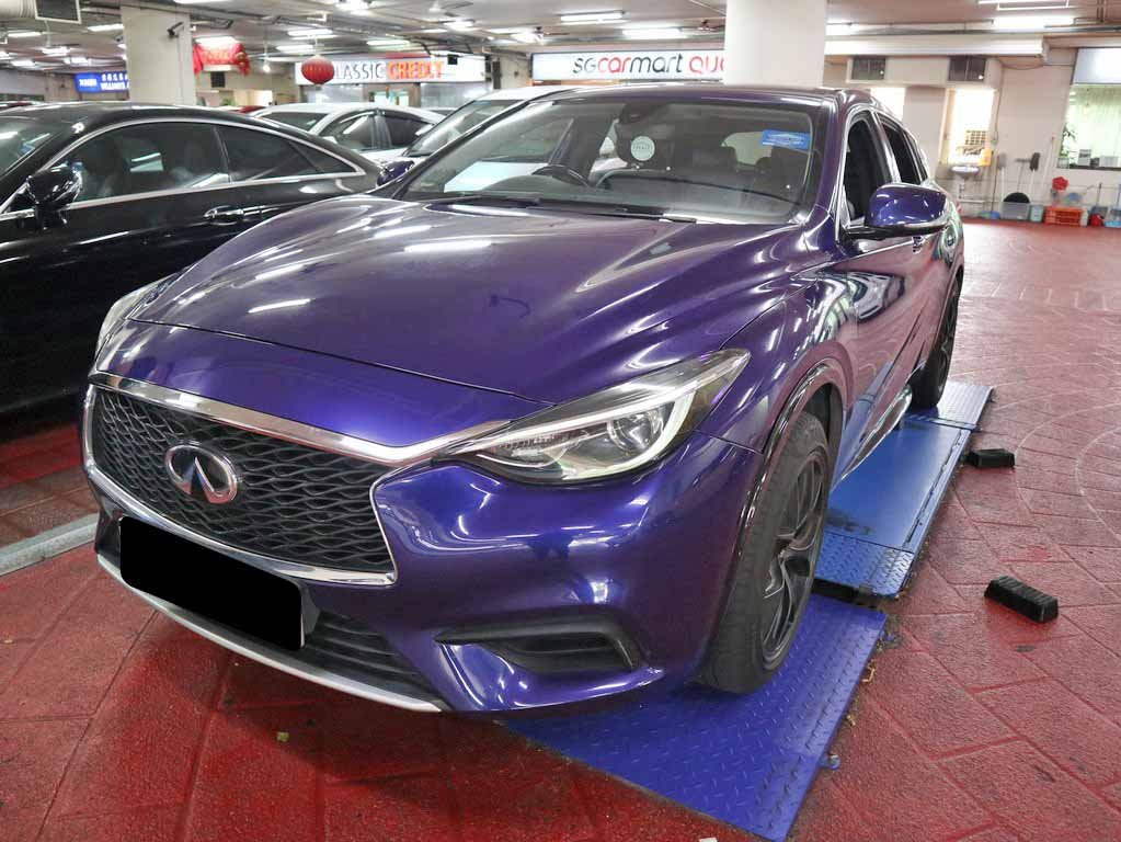 Infiniti Q30 1.5D DCT