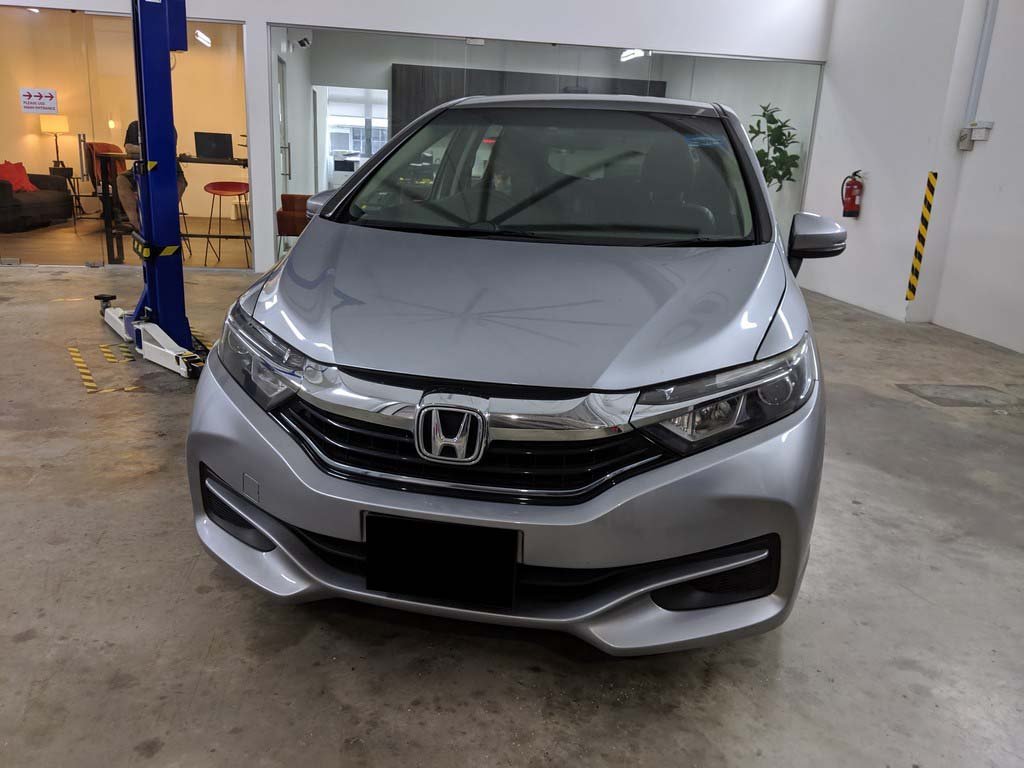 Honda Shuttle 1.5 Auto (Hybrid)