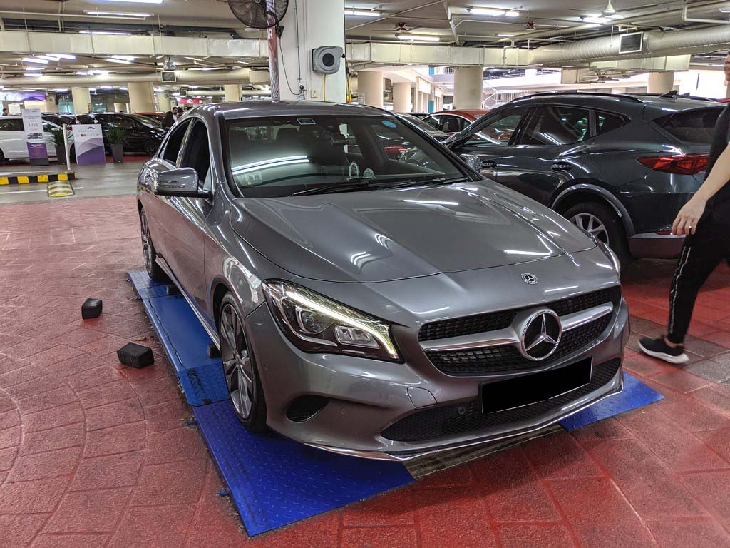 Mercedes Benz CLA180 Coupe Urban (R18 LED)