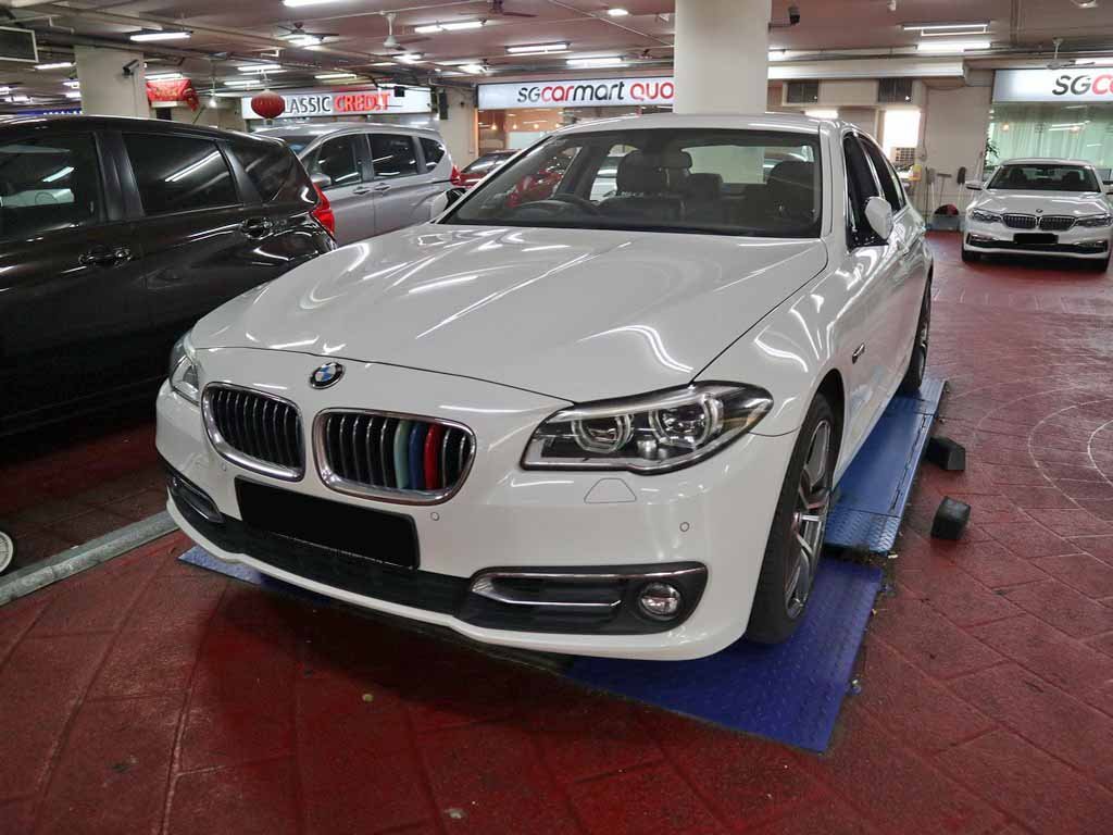 BMW 520I A