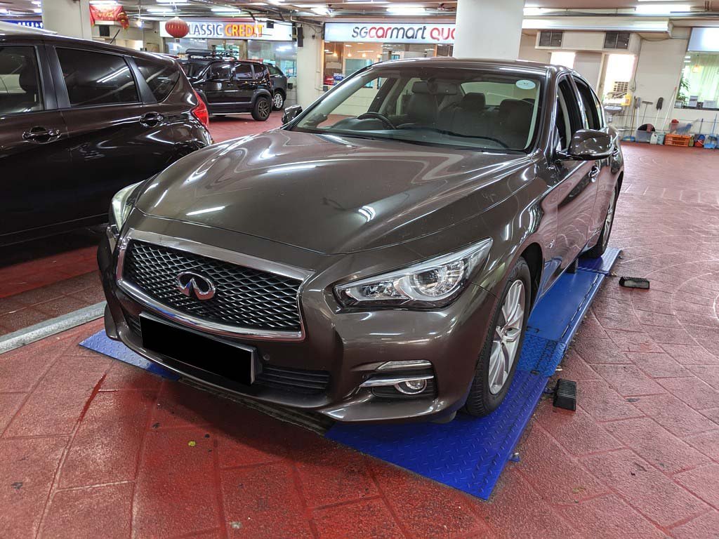 Infiniti Q50 2.0T Base A/T EU6
