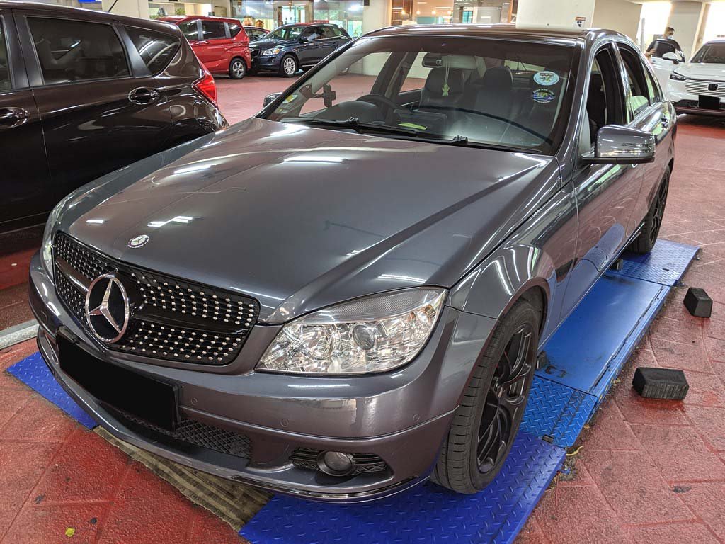 Mercedes Benz C 200 CGI (COE Till 10/2030)