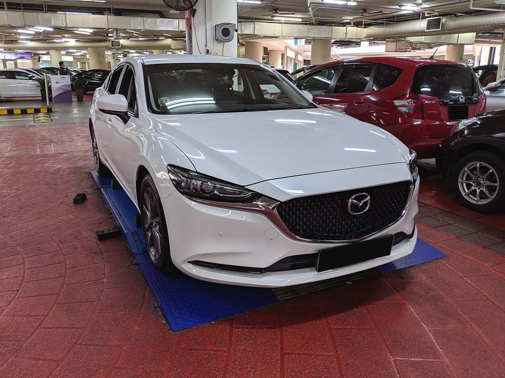 Mazda 6 Sedan 2.0A Standard