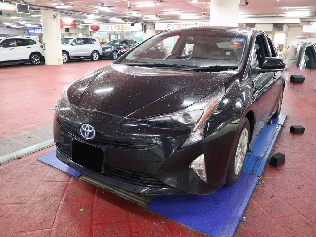 Toyota Prius 1.8S CVT (Hybrid)