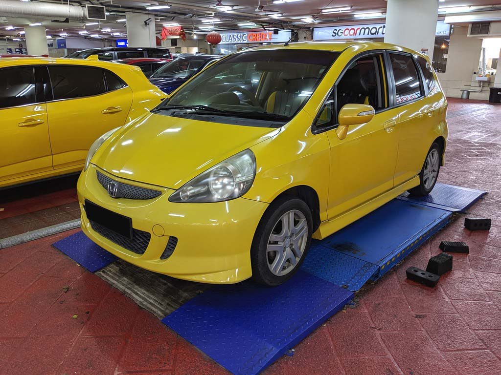 Honda Jazz 1.4M (COE Till 09/2027)