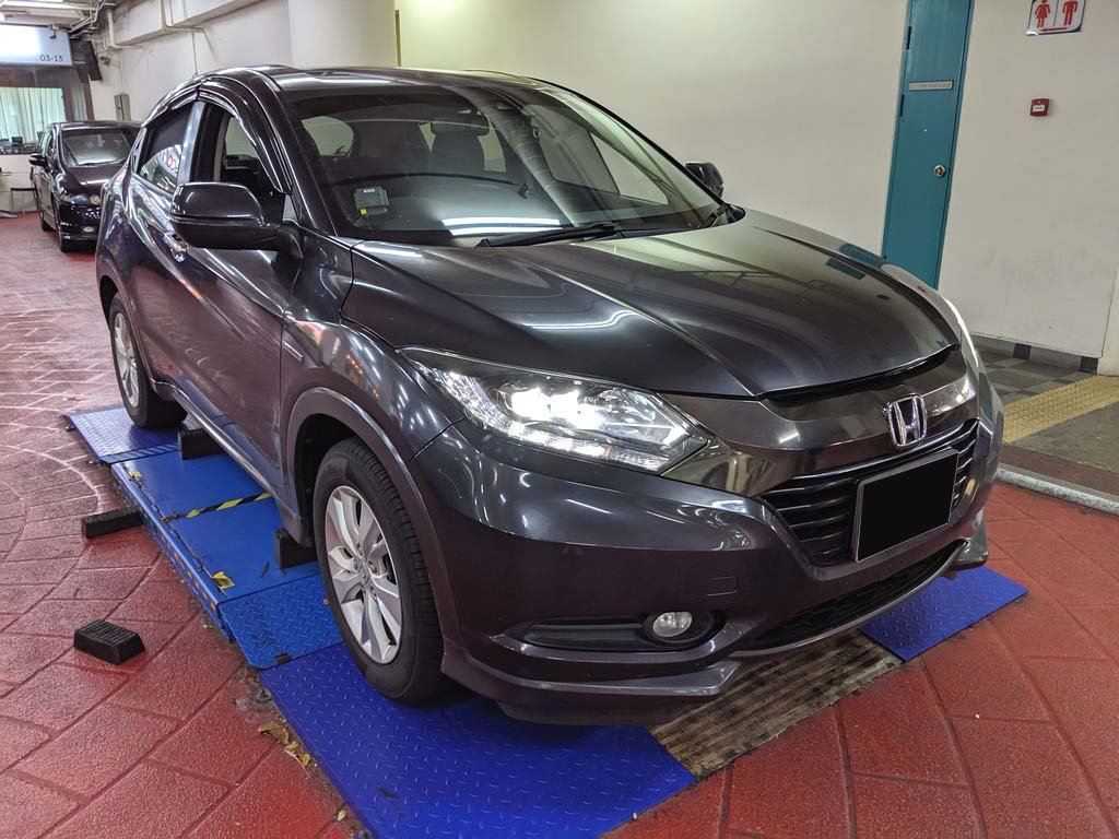 Honda Vezel Sensing 1.5X A (Hybrid)