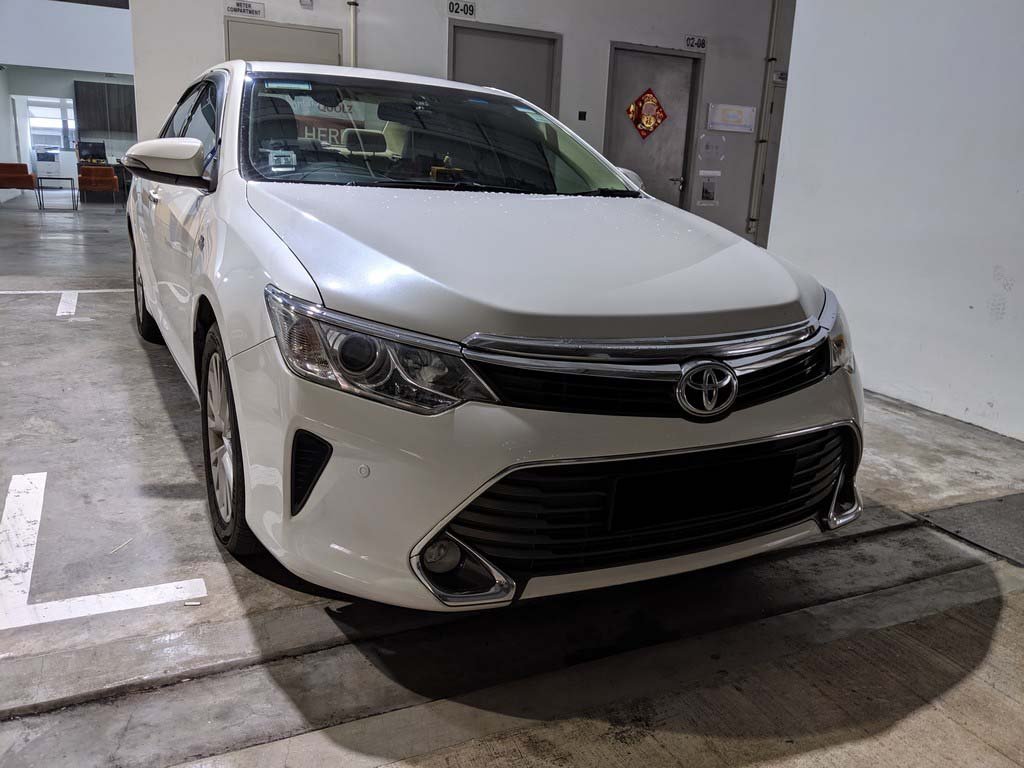 Toyota Camry 2.5 Auto