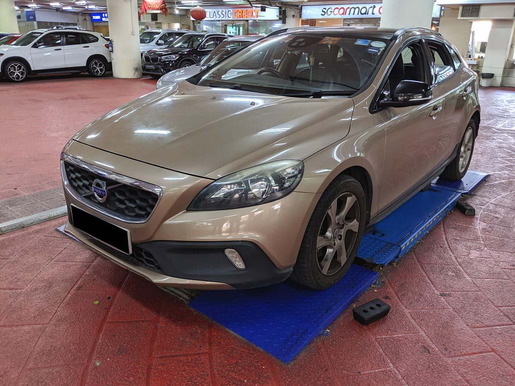 Volvo V40 Cross Country D2