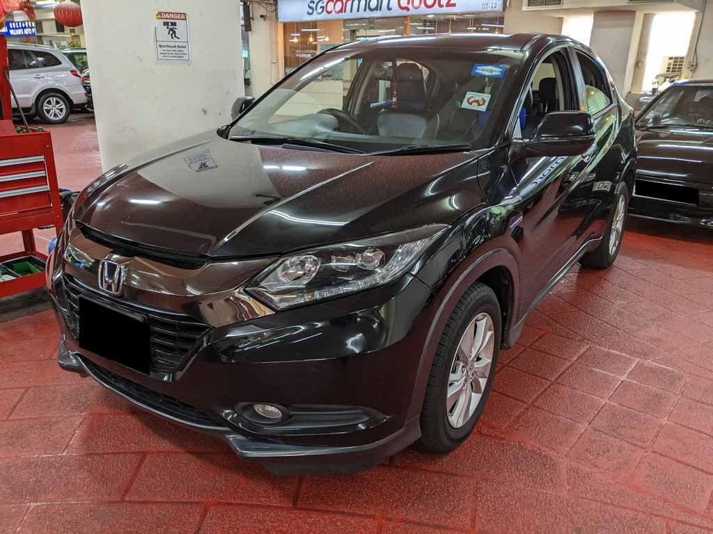 Honda Vezel 1.5X A (Hybrid)