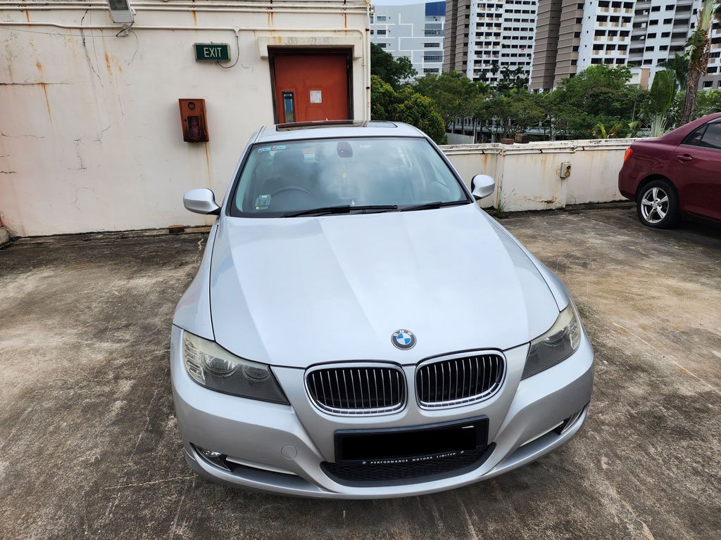 BMW 318i 2.0 A(COE Till 04/2026)