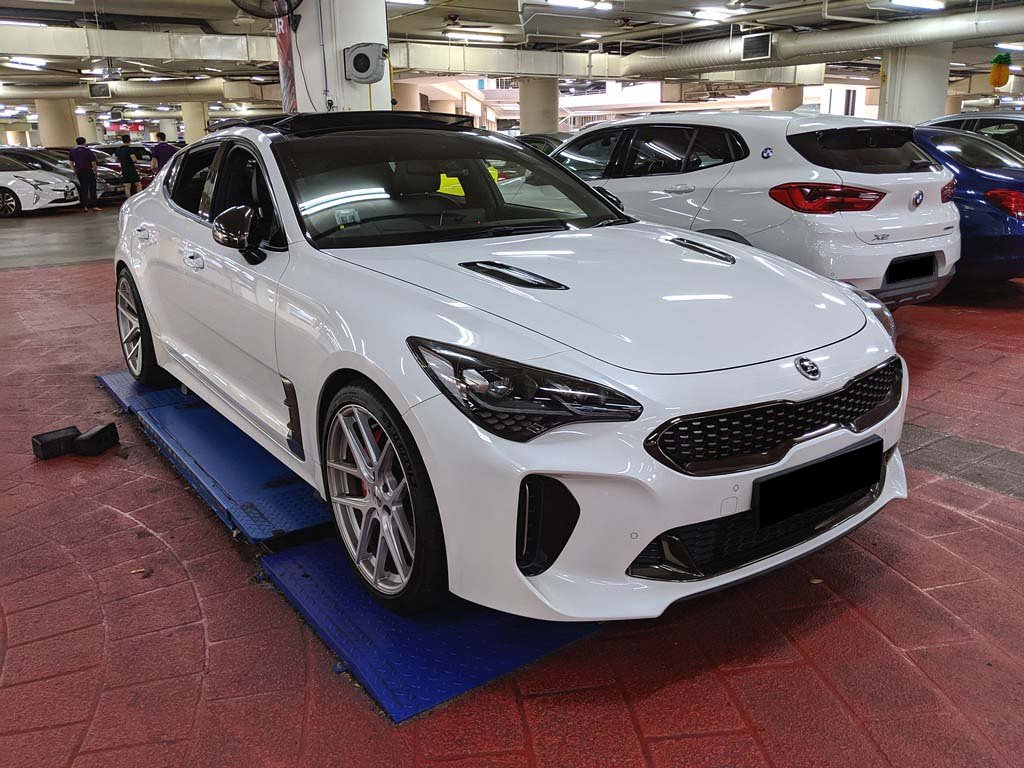 Kia Stinger 3.3(A) Sunroof 2WD Sunroof