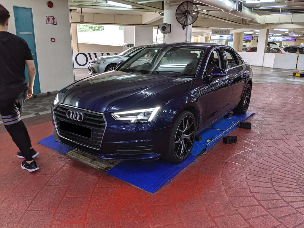 Audi A4 Sedan 2.0 TFSI S Tronic (NAV)