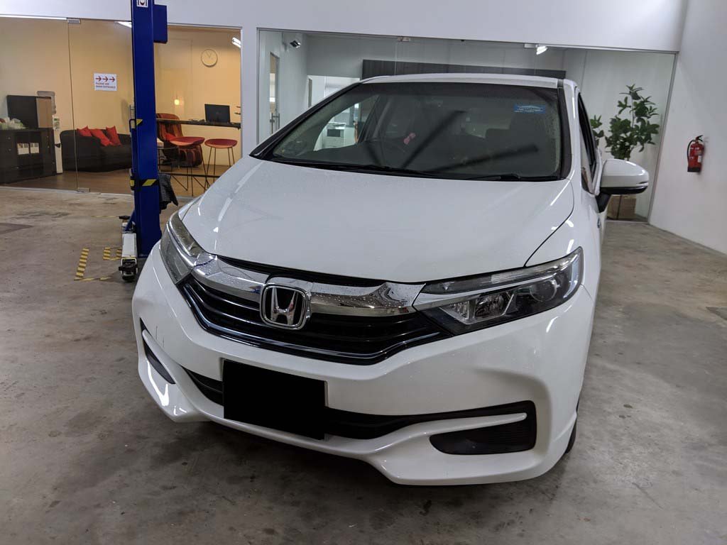 Honda Shuttle Hybrid 1.5 Auto (Hybrid)