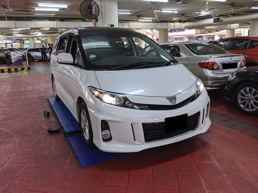 Toyota Estima Aeras 2.4 A