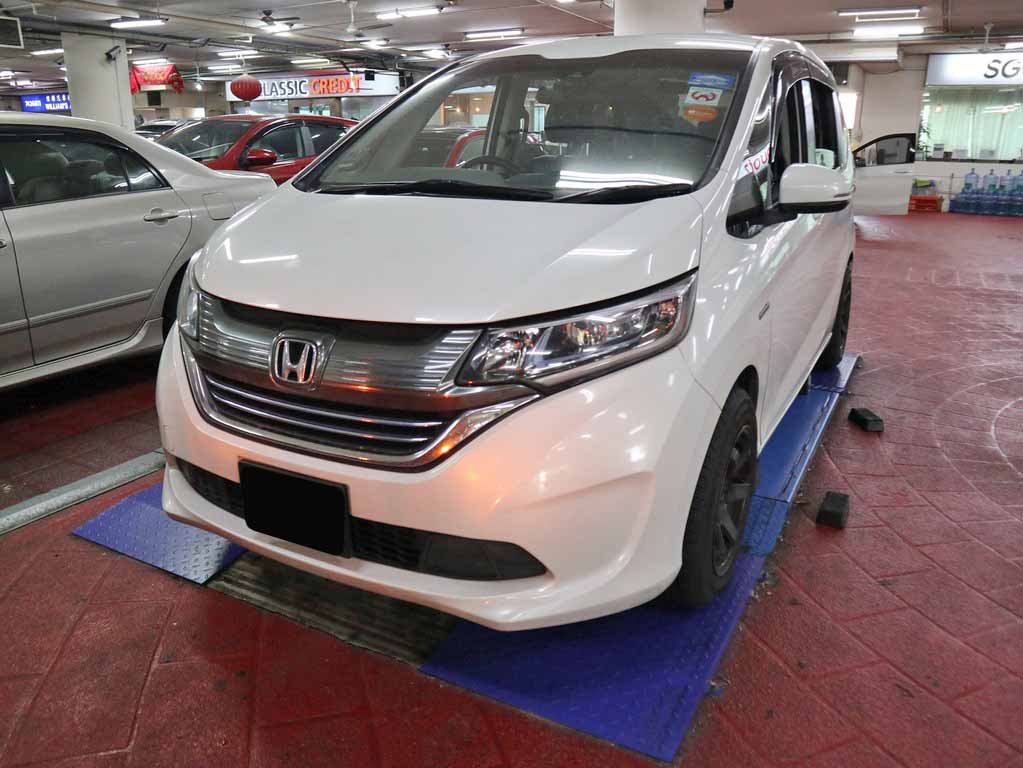 Honda Freed 1.5G Sensing Auto (Hybrid)