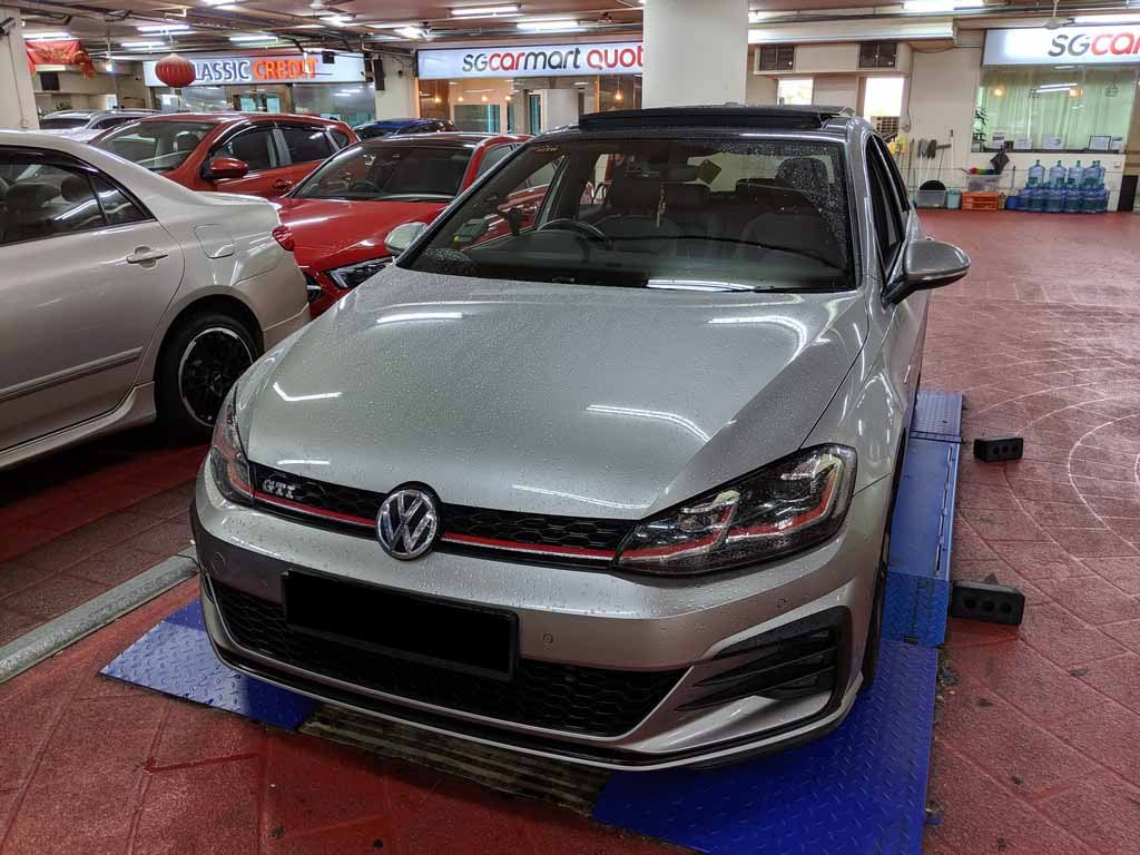 Volkswagen Golf Gti 2.0 Dsg